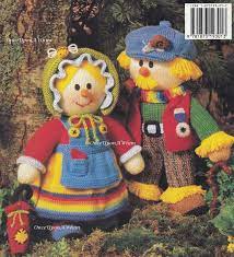 Get free tips, techniques and patterns. Scarecrow Family Dolls Jean Greenhowe Knitting Pattern Booklet 506 9781873193082 Ebay Knitted Dolls Knitted Toys Knitting Patterns