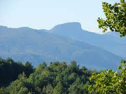 table rock in the blue ridge mountains