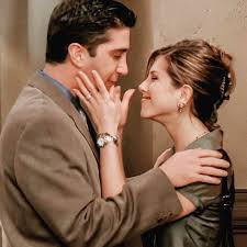 Friends stars jennifer aniston and david schwimmer are dating in real life after realising they fancied each other during the reunion show, according to reports. Ggfprqb Kezjwm