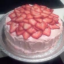 Duncan hines strawberry pound cake. Strawberry Supreme Cake This Strawberry Cake Will Please Everyone The Strawberry Flavor Shines Wit Yummy Desserts Easy Strawberry Recipes Cake Baking Recipes