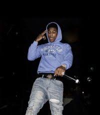 Youngboy first began producing music with a microphone he bought from walmart when he was fourteen years old. Nba Youngboy Wallpapers Wallpaper Sun