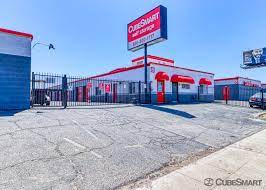 self storage units at 2612 n clovis ave