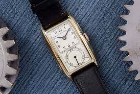 Art deco watches for sale. 3 Vintage Rectangular Watches That Scream Art Deco