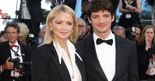 Keep reading to find out 10 things you didn't know about virginie efira. Virginie Efira In A Relationship With Niels Schneider The Actress Reveals The Secret Of This True Love The News 24