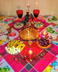 It's the night before christmas and we have put together some classic christmas eve dishes to enjoy with friends and family. File Traditional Christmas Eve Dinner In Italian Bulgarian Mixed Style 1 Jpg Wikimedia Commons
