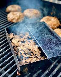 how to use a smoker box on a gas grill