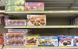 What Little Debbie snacks are discontinued?
