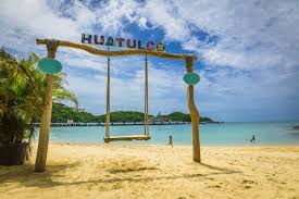 huatulco bay cruise book at