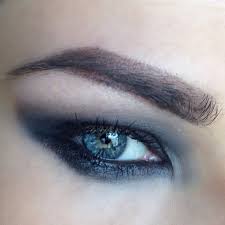 quick and simple smokey eye how to