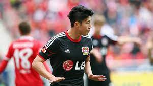 The transfer fee when transferring from hsv to bayer leverkusen increases by 2.5 million to 12.5 million euros. Tottenham Sign Heung Min Son From Bayer Leverkusen Scoop News Sky News
