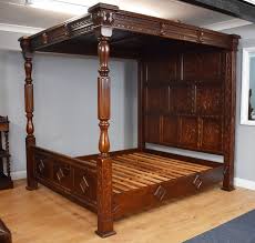 Product width (in.) 83 in. Tudor Style Super King Size Mahogany Four Poster Bed El9 1 La182490 Loveantiques Com