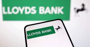 Lifestyle Services Group Lloyds gambar png