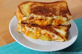 Grilled Cheese With Pickles gambar png