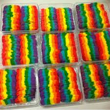 Viral biscuits with vibrant colour. Food Lifestyle Education Parenting Diy Cararesepi