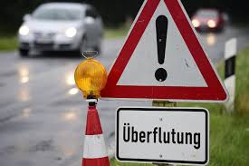 Überörtlich mehr als 140 km/h. Aufraumarbeiten Nach Unwetter Region Um Bonn Besonders Betroffen Neue Gewitter In Nrw Artikel Westfalen Blatt