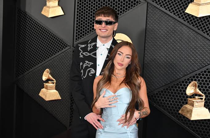 Peso Pluma and Nicki Nicole spark split rumours after he's spotted with mystery woman | The Independent