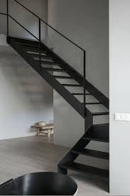 Quais os melhores revestimentos para escada? Escada De Ferro 70 Modelos Incriveis Para Inspirar Seu Projeto