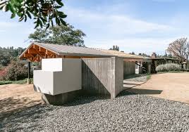Two examples of this are green house vs. House In Los Angeles 1 Art Studio And Residential Compound The Ladg Archdaily