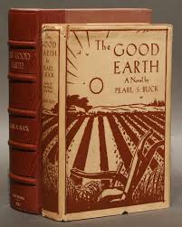 With paul muni, luise rainer, walter connolly, tilly losch. The Good Earth By Pearl Buck A Classic This Looks Like The Edition I Read As A Child In The Mid 60 S Books Favorite Books I Love Books