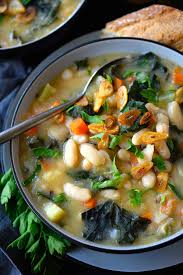 vegan white bean and kale soup