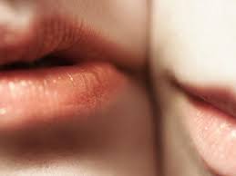 Penasaran cara apa saja yang bisa kamu gunakan? 4 Manfaat Minyak Zaitun Untuk Bibir Tampak Merah Merona Secara Alami Lifestyle Liputan6 Com