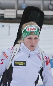 Biathlon sportler trägerloses kleid lisa mädchen mode. Lisa Theresa Hauser Wikipedia