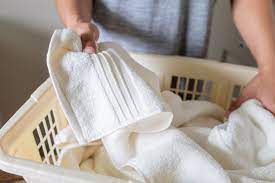 use vinegar in laundry and its benefits