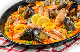 Should Paella Be Wet Or Dry?