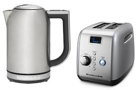 Here you will find our range of kitchen appliances, from stand mixers or blenders to food processors, kettles & much more. Kitchenaid Kettle And Toaster Set Www Macj Com Br