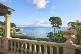 property in cap d antibes