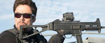 Sicario looks to be introducing even wider audiences to denis villeneuve, but it's also a film that will as sicario is seen from kate's point of view, we as the audience are dragged along for the tense. Sicario En El Limite De La Ley Y La Moral