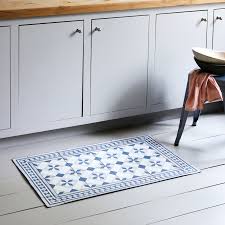 the best kitchen rug is made of