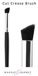 cut crease eye contour brush