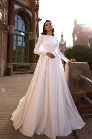 Wedding dresses for pear shaped brides. Best Wedding Dresses For Pear Shaped Brides Tina Valerdi