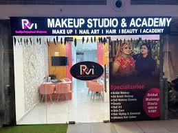bridal makeup artists in greater noida