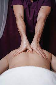Классический общий массаж тела в Самаре — низкие цены в массажном салоне  Family SPA