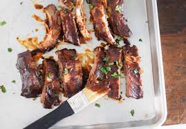 cook barbecue ribs on a gas grill