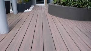 It's a modern version of vinyl plank flooring. Tips On Choosing The Right Decking Material Stuff Co Nz