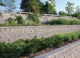 Building A Stone Retaining Wall Home