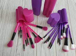 love shape make up tool makeup set