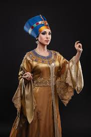 evening makeup as queen of egypt cleopatra