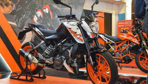Our customer service is available 24/7, every bike is. Ktm Duke 200 Seen With Side Mounted Exhaust In Indonesia Overdrive