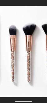 make up brushes rose gold diamonds