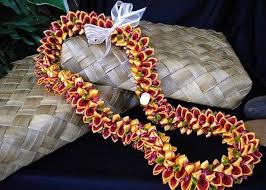 authentic hawaiian souvenirs