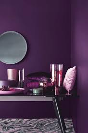 Trend Ultra Violet Statements In