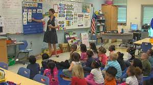 Illinois schools still face teacher shortage weeks before first day | WICS