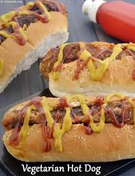 calories of vegetarian hot dog is