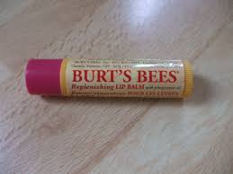 review burts bees pomegranate lip balm