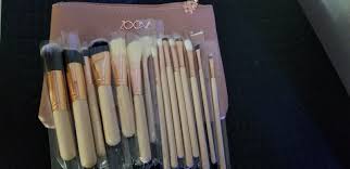complete brush set wt brush bag