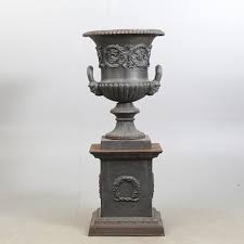 garden urn on plinth cast iron